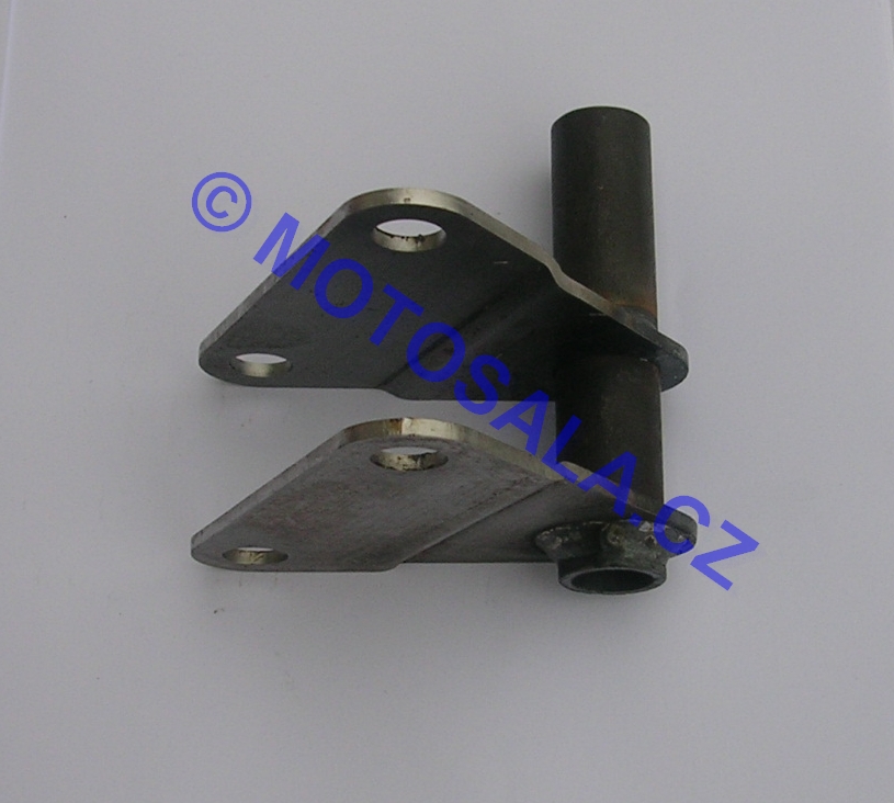 Záchyt pod motor 